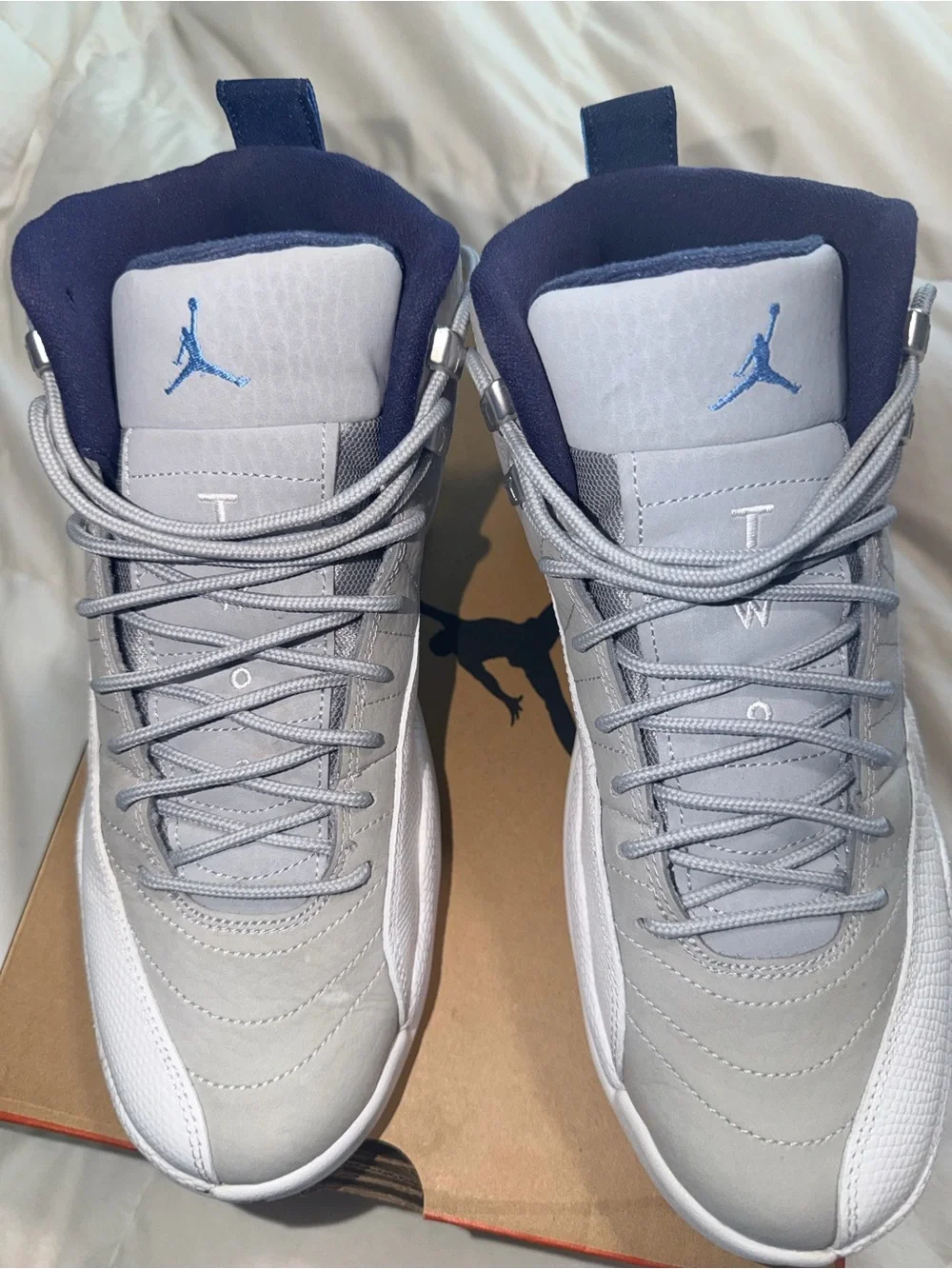 Air Jordan 12 Retro Wolf Grey University Blue White Men’s Size 8.5